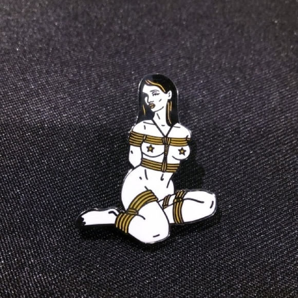 Steike Gently Bondage Kink Pin Up Gold and Black Enamel Pin - Picture 1 of 3